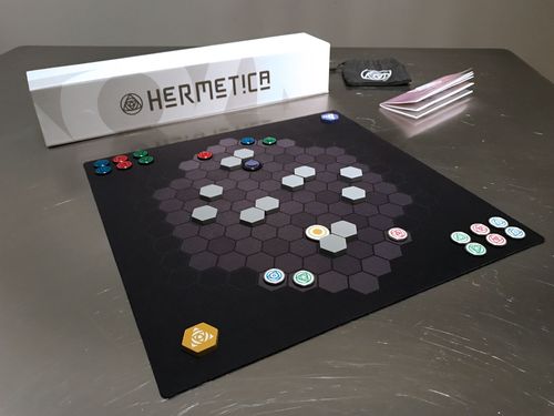 Обложка игры hermetica